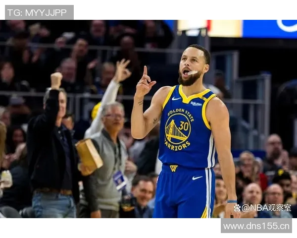 明星球员表现点评：库里再次封神