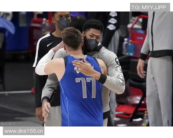 热搜榜第一!独行侠因一举动刷屏全网 热搜榜第一!独行侠因一举动刷屏全网